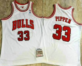 Wholesale Cheap Men\'s Chicago Bulls #33 Scottie Pippen 1997-98 White Hardwood Classics Soul AU Throwback Jersey