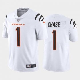 Wholesale Cheap Men\'s Cincinnati Bengals #1 Ja\'Marr Chase White 2021 Limited Football Jersey