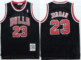 Wholesale Cheap Men\'s Chicago Bulls #23 Michael Jordan 1997-98 Black Hardwood Classics Soul Swingman Throwback Jersey